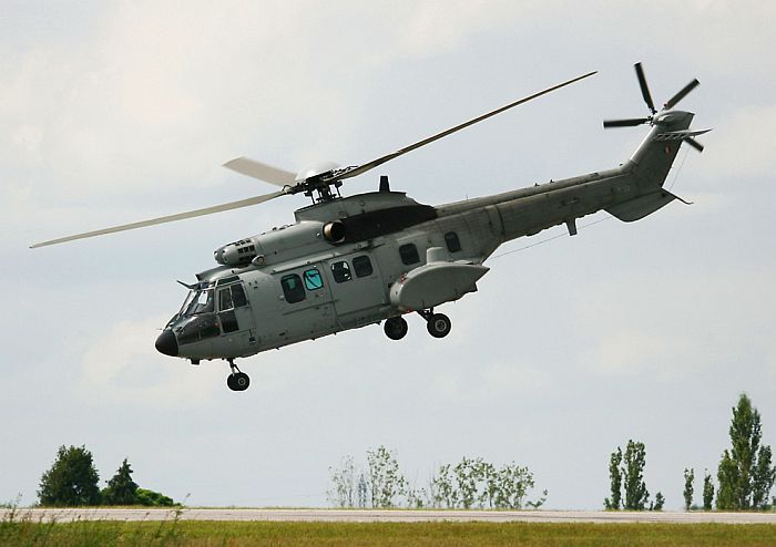 Фото вертолета «Кугар» авиагруппы ВВС Франции «Воклюз».