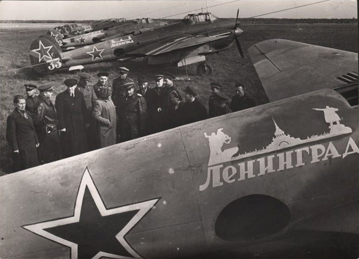Пе-2 эскадрильи «Ленинград», 34 ГвБАП (бывший 44 СБАП), 276 БАД.